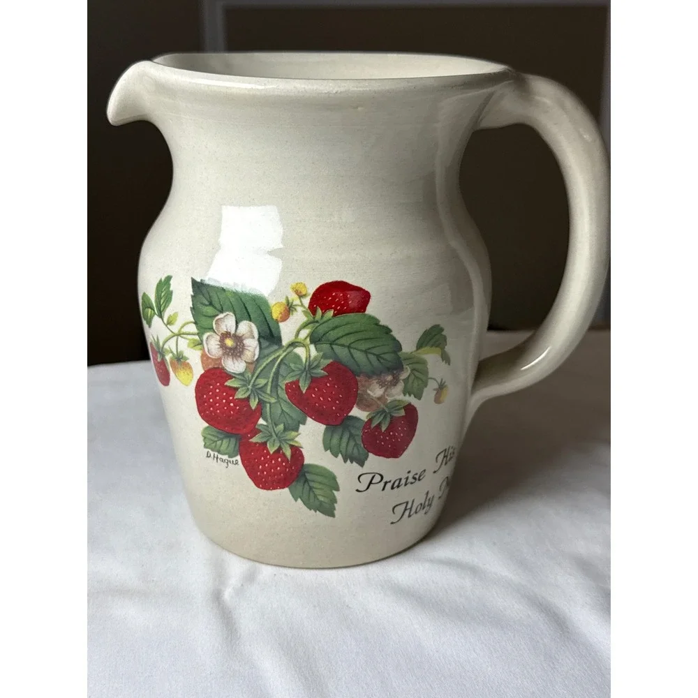 Yesteryears Pottery Marshall Texas Strawberry Pitcher Praise His Holy Name 6.25
